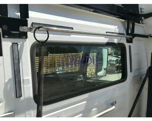 Volvo VNR Back Glass