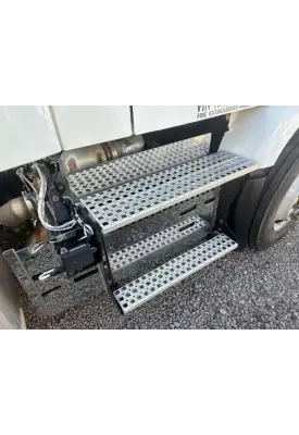 Volvo VNR DPF (Diesel Particulate Filter)