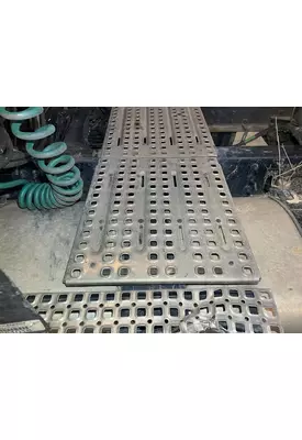 Volvo VNR Deckplate