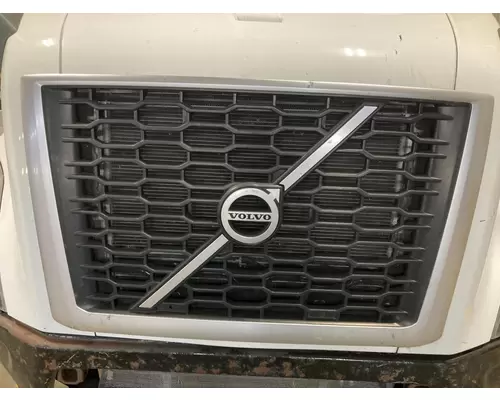 Volvo VNR Grille