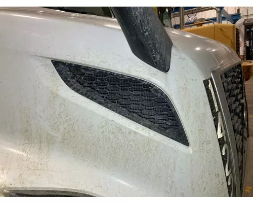 Volvo VNR Hood