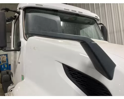 Volvo VNR Hood