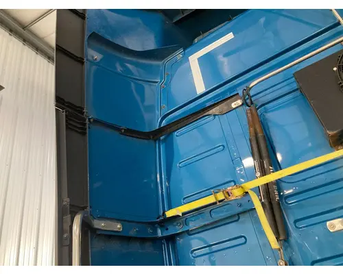 Volvo VNR Sleeper Fairing