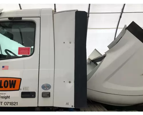 Volvo VNR Sleeper Fairing