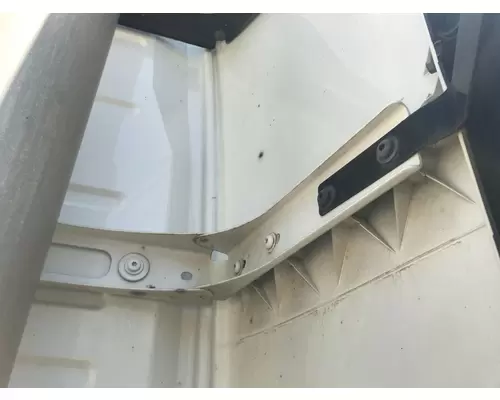 Volvo VNR Sleeper Fairing