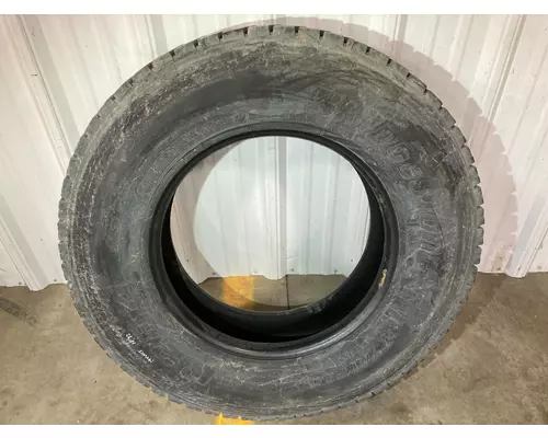 Volvo VNR Tires