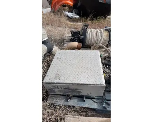 Volvo VNR Tool Box