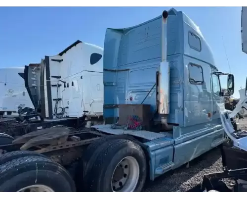 Volvo VN Side Fairing