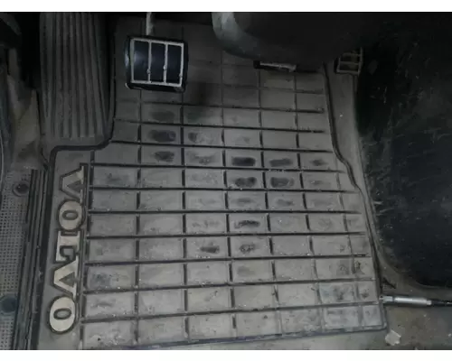 Body Parts, Misc. Volvo VHD Vander Haags Inc Col