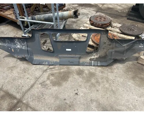 Bumper Assembly, Front VOLVO VHD Truck Salvage International Inc