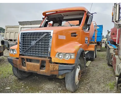 Complete Vehicle VOLVO VHD Truck Salvage International Inc