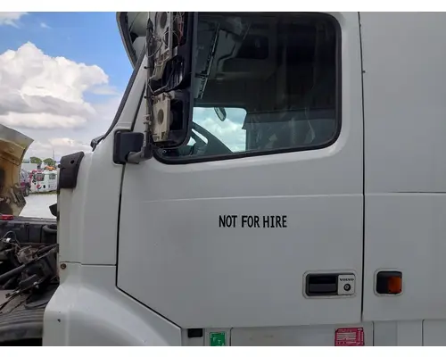 Door Assembly, Front VOLVO VN 1996-1999 LKQ Geiger Truck Parts