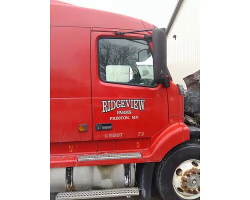 Door Assembly, Front VOLVO VN 1996-1999 LKQ Thompson Motors - Wykoff