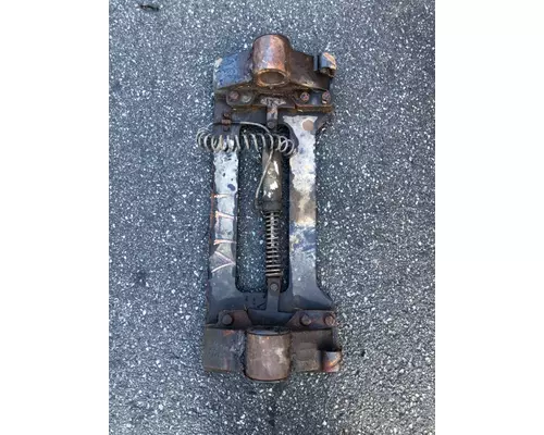 Fifth Wheel VOLVO VN670 Payless Truck Parts