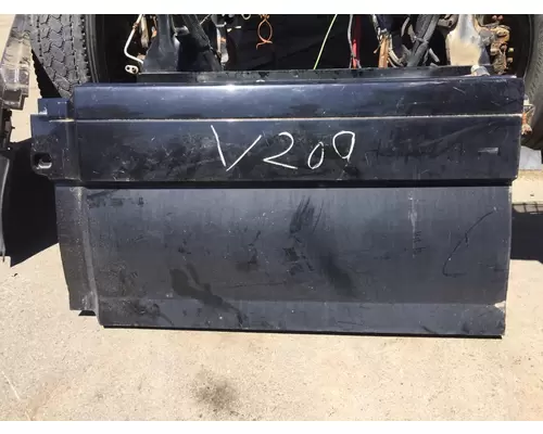 Side Fairing VOLVO VN670 Payless Truck Parts