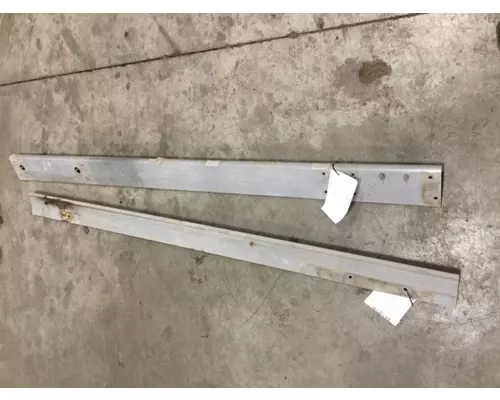 Side Fairing VOLVO VN670 Payless Truck Parts