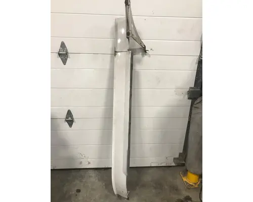 Skirt VOLVO VN670 Payless Truck Parts