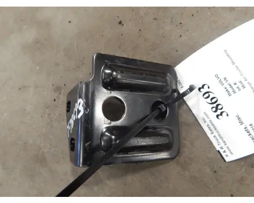 Brackets, Misc. VOLVO VN K &amp; R Truck Sales, Inc.