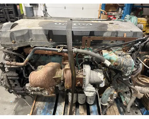 Engine Assembly VOLVO VN Payless Truck Parts