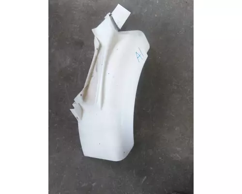 Fender Extension VOLVO VN LKQ Thompson Motors - Wykoff