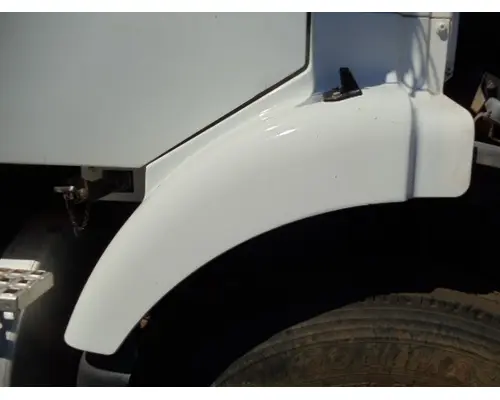 Fender Volvo VN Bobby Johnson Equipment Co., Inc.