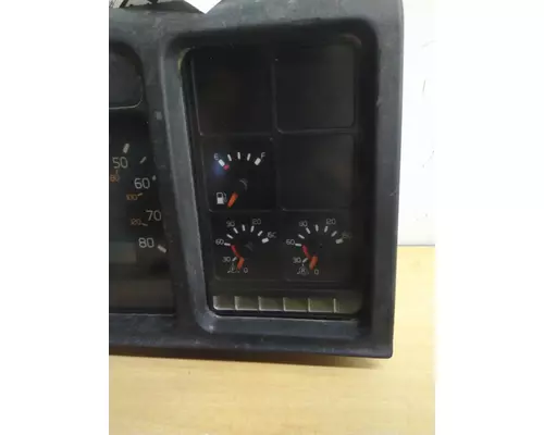 Instrument Cluster VOLVO VN LKQ Thompson Motors - Wykoff