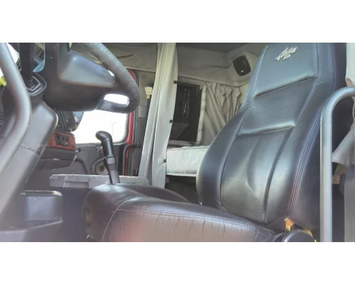 Seat, Front VOLVO VN LKQ Heavy Truck - Goodys