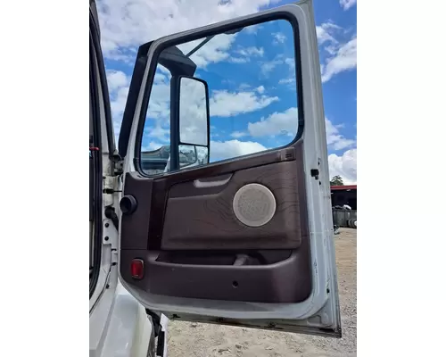 Door Assembly, Front VOLVO VNL 1999-2025 LKQ Evans Heavy Truck Parts
