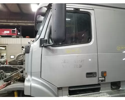 Door Assembly, Front VOLVO VNL 1999-2025 LKQ Geiger Truck Parts