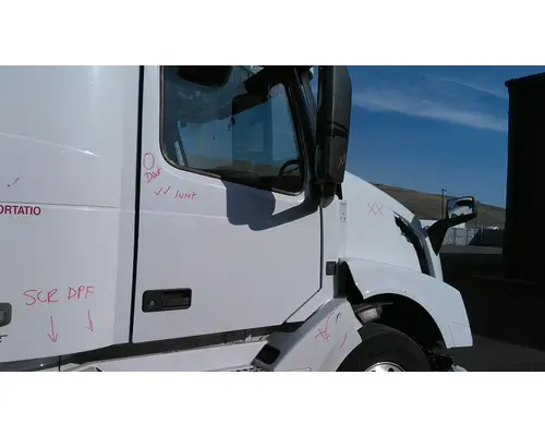 Door Assembly, Front VOLVO VNL 1999-2025 LKQ Heavy Truck - Goodys