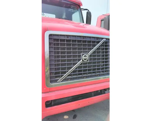 Grille VOLVO VNL 2003-2018 LKQ Heavy Truck - Goodys