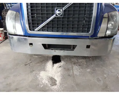 Bumper Assembly, Front VOLVO VNL 2004-2018 LKQ Thompson Motors - Wykoff