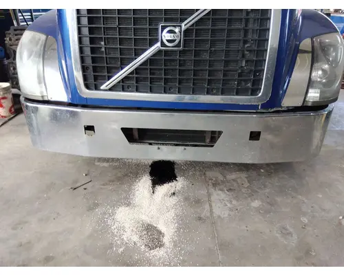 Bumper Assembly, Front VOLVO VNL 2004-2018 LKQ Thompson Motors - Wykoff