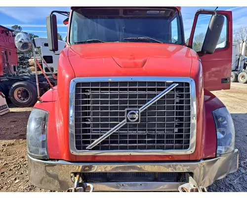 Hood VOLVO VNL 2004-2018 LKQ Evans Heavy Truck Parts