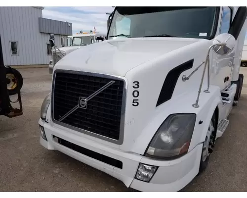 Hood VOLVO VNL 2004-2018 LKQ Geiger Truck Parts