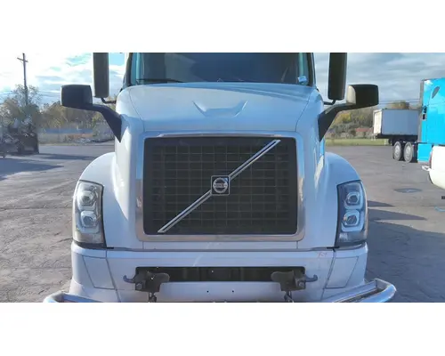 Hood VOLVO VNL 2004-2018 LKQ Heavy Truck - Goodys