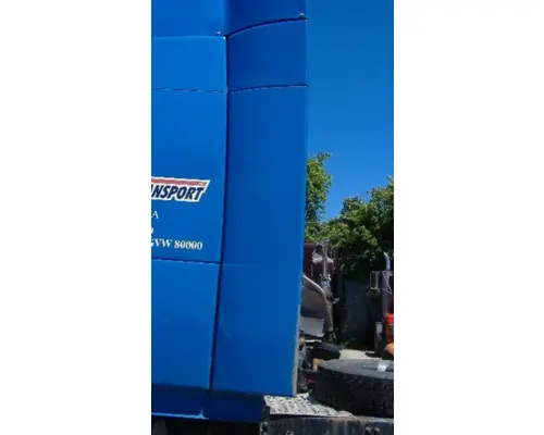 Sleeper Fairing VOLVO VNL 610 Sam's Riverside Truck Parts Inc