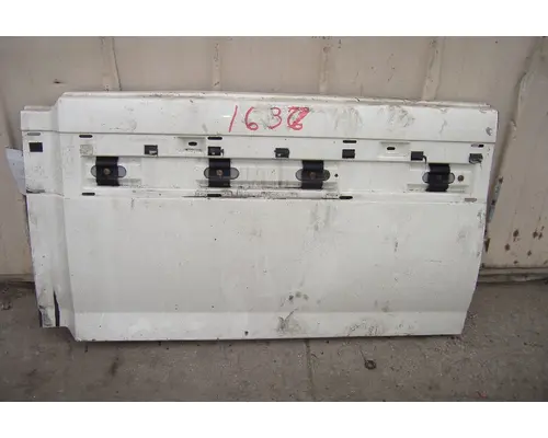 Side Fairing VOLVO VNL 660 Sam's Riverside Truck Parts Inc