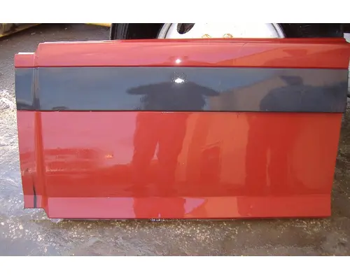 Side Fairing VOLVO VNL 660 Sam's Riverside Truck Parts Inc