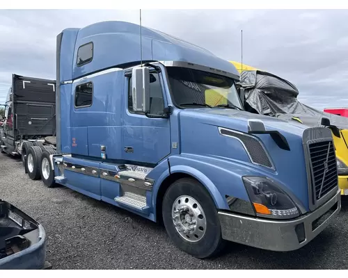 Complete Vehicle VOLVO VNL 670 Hagerman Inc.