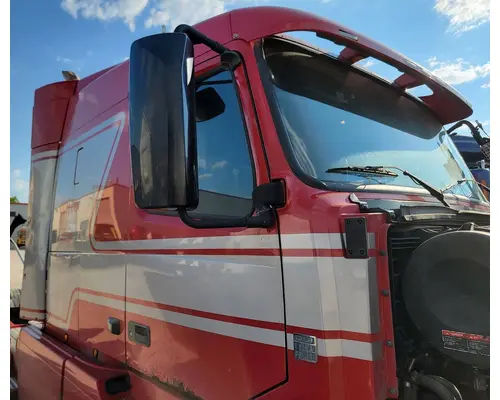 Cab VOLVO VNL 680 ReRun Truck Parts