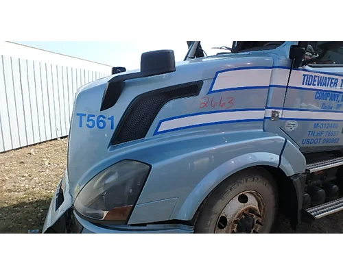 Hood VOLVO VNL 730 Sam's Riverside Truck Parts Inc