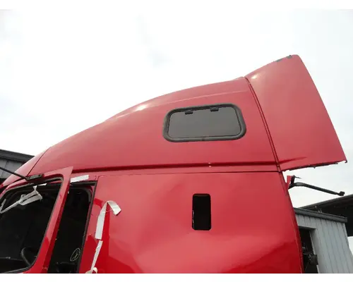 Cab VOLVO VNL 780 Sam's Riverside Truck Parts Inc
