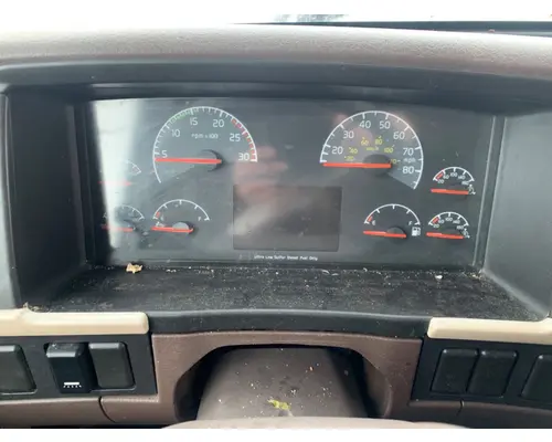 Instrument Cluster Volvo VNL 780 Holst Truck Parts