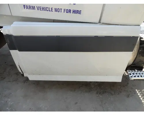 Side Fairing VOLVO VNL 780 Sam's Riverside Truck Parts Inc
