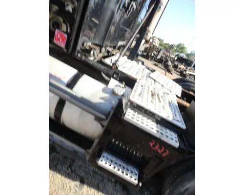 Side Fairing VOLVO VNL 780 Sam's Riverside Truck Parts Inc