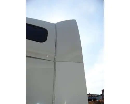 Sleeper Fairing VOLVO VNL 780 Sam's Riverside Truck Parts Inc