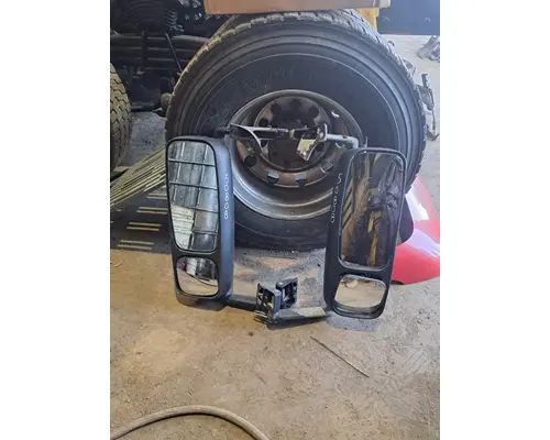 Mirror (Side View) VOLVO VNL200 Truck Salvage International Inc