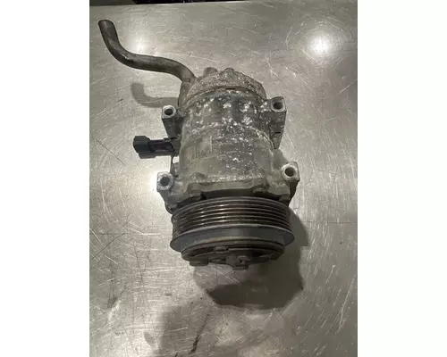 Air Compressor VOLVO VNL64 Payless Truck Parts