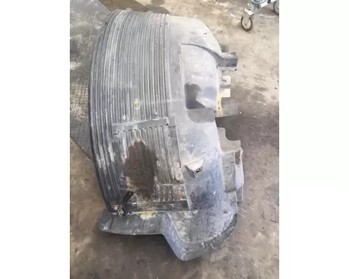 Fender VOLVO VNL64 Payless Truck Parts